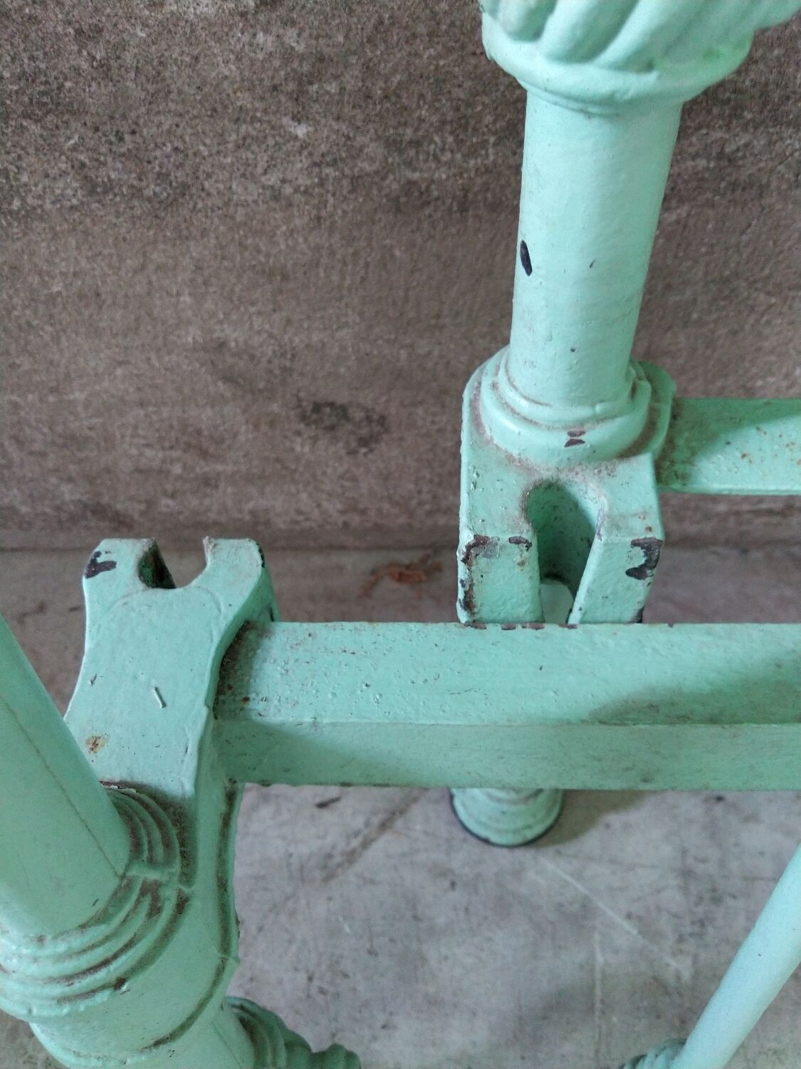 Lit en métal, méridienne