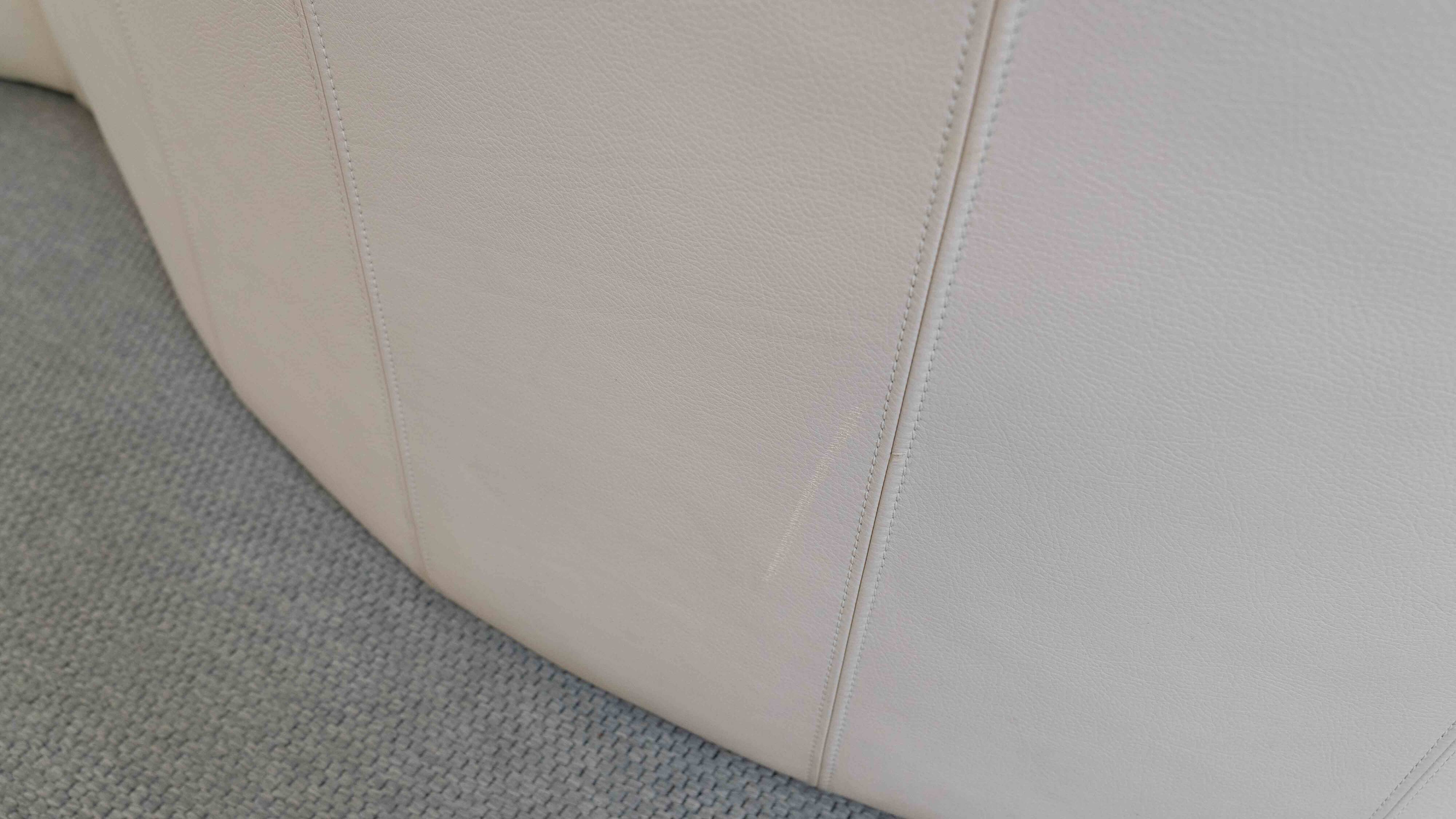 BRETZ Eves Island Creme, 4-Seater Sofa in Leather