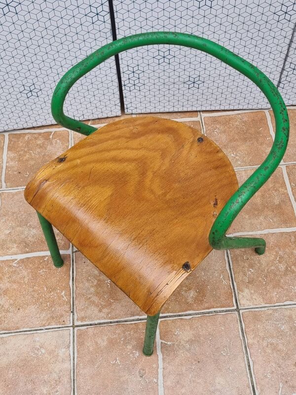 Chaise enfant Mullca 300 par Jacques Hitier – Design 1949