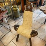 Tripod chair
