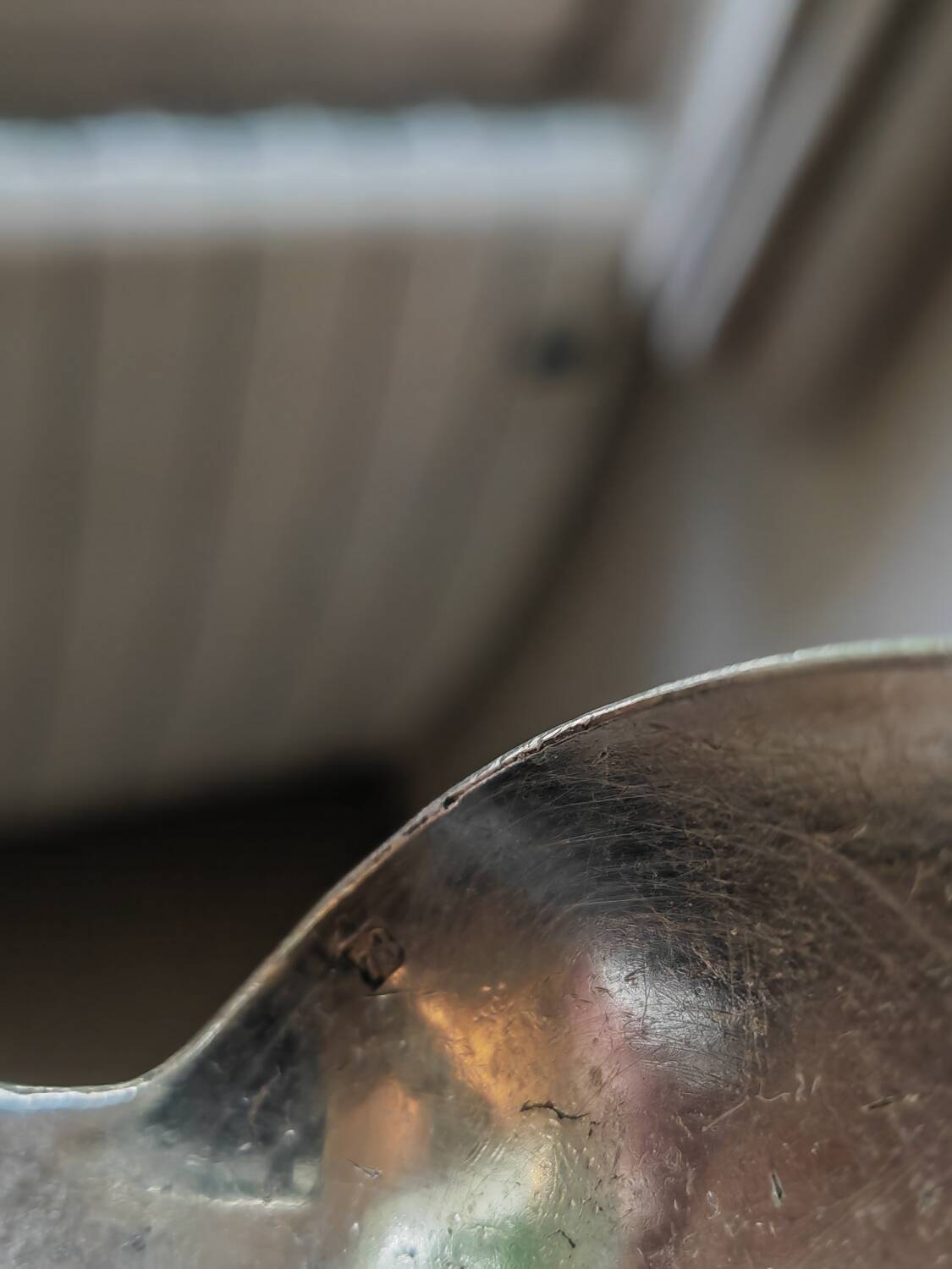 Silver metal cutlery set