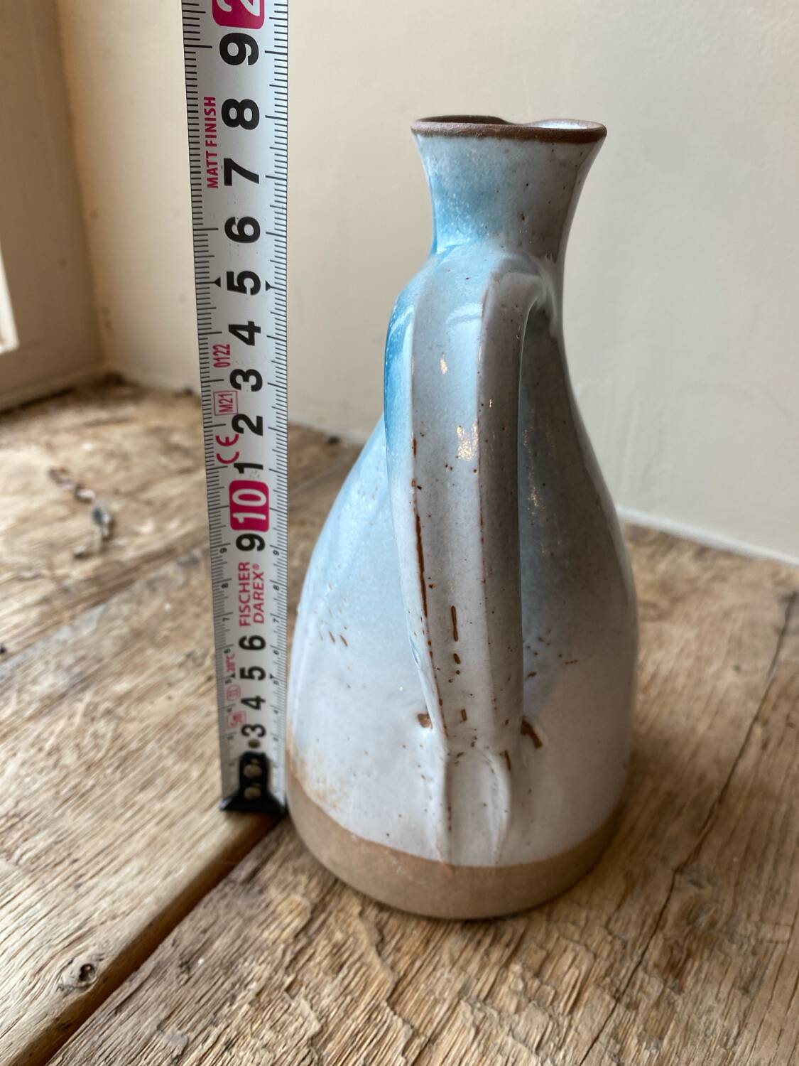 Liqueur jug Roger Jacques