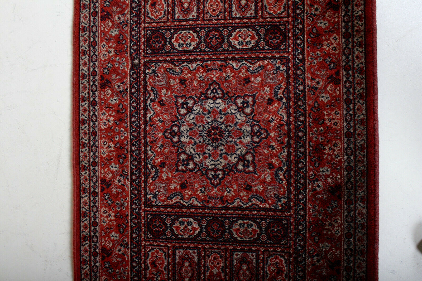 Persian wool fringe rug 154x68cm