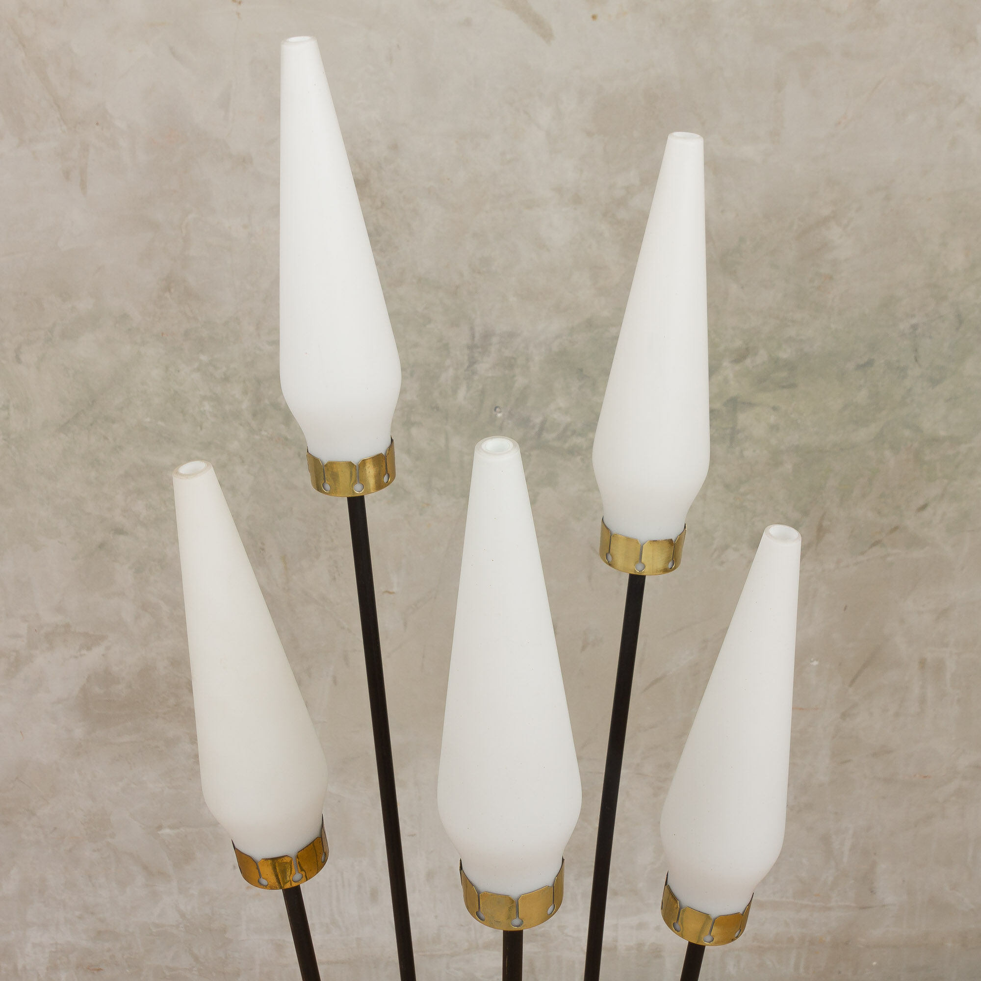 Floor lamp with five shades