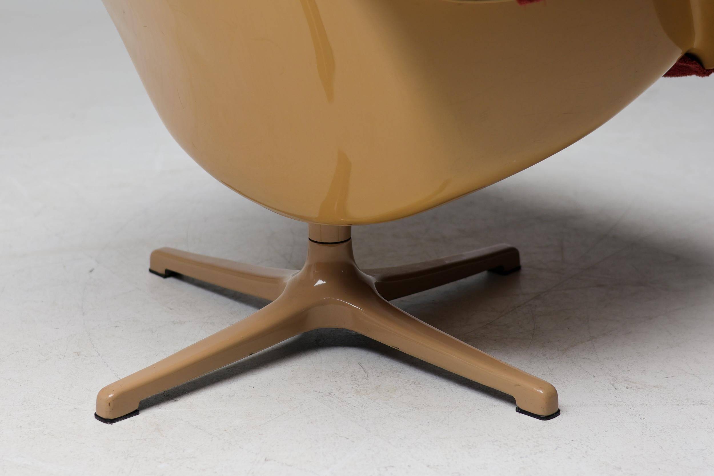 Galaxy armchair by Alf Svensson & Ingvar Sandstrom for DUX