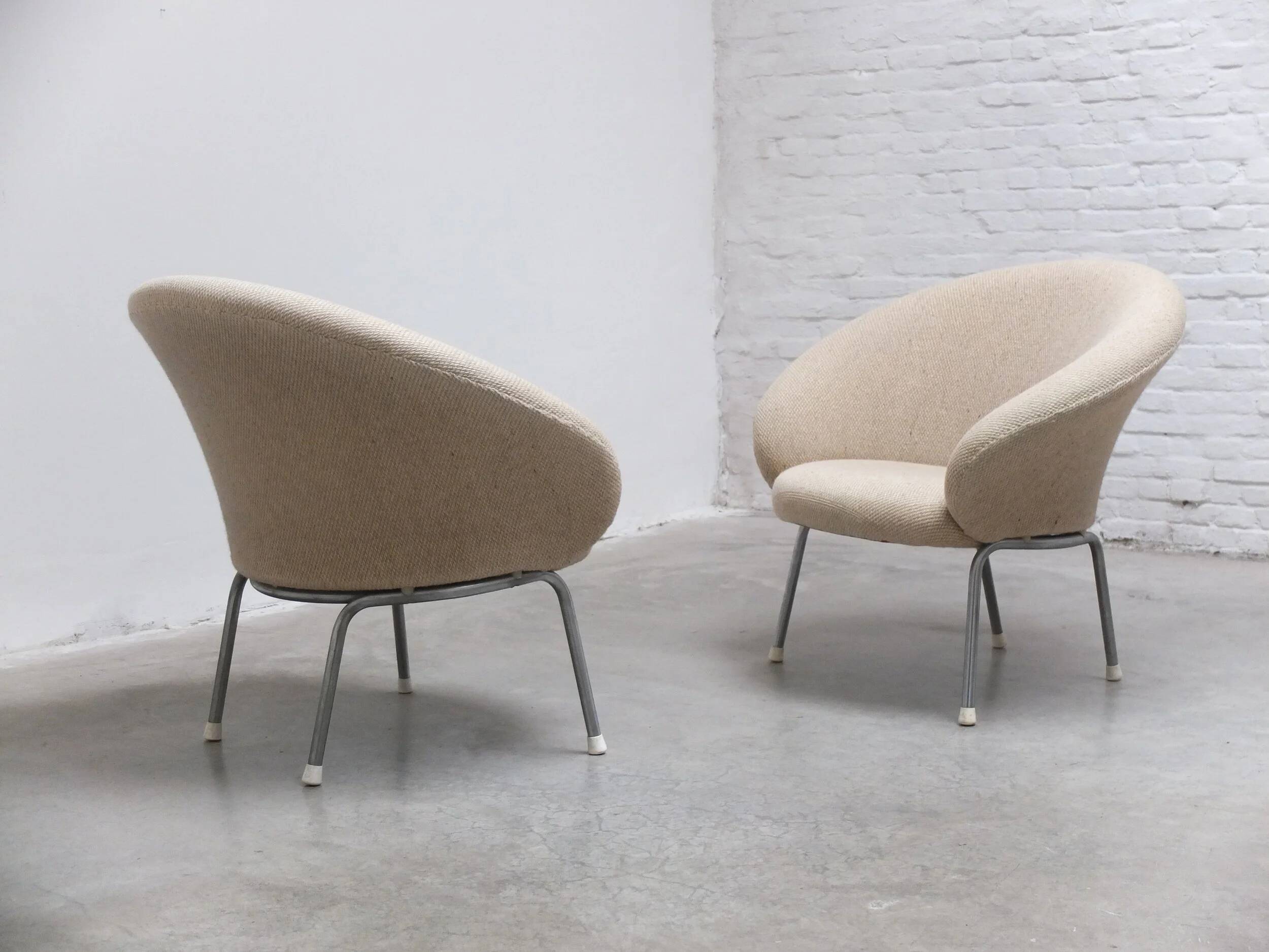 Rare pair of 'F570' lounge chairs by Pierre Paulin for Artifort, 1963