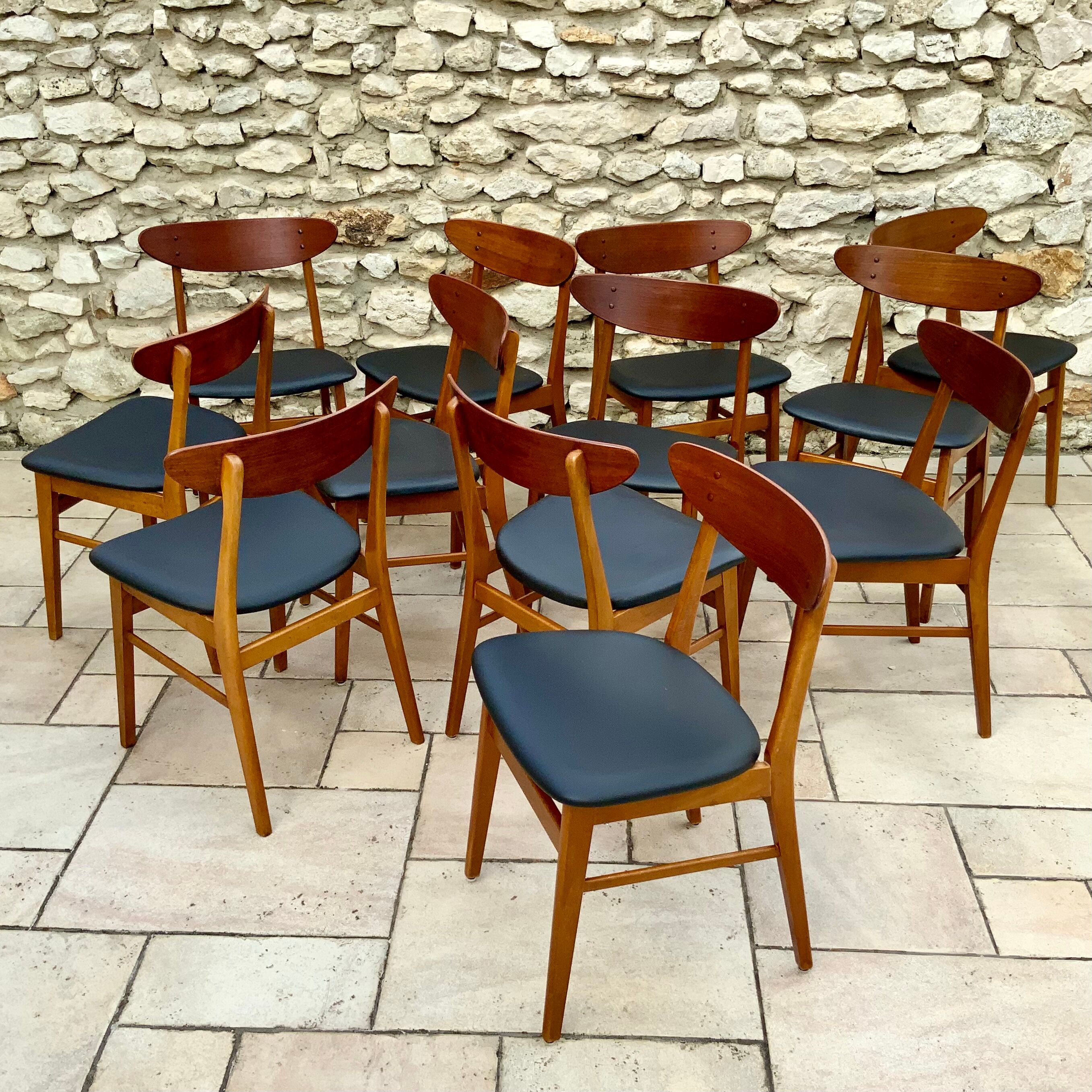 Series of 12 Scandinavian design chairs 1960s"