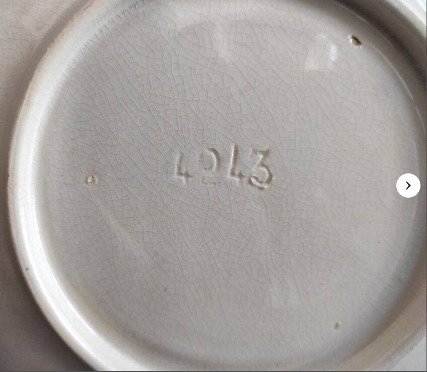 set of 6 artichoke plates, barbotine, Lille Fives factory.