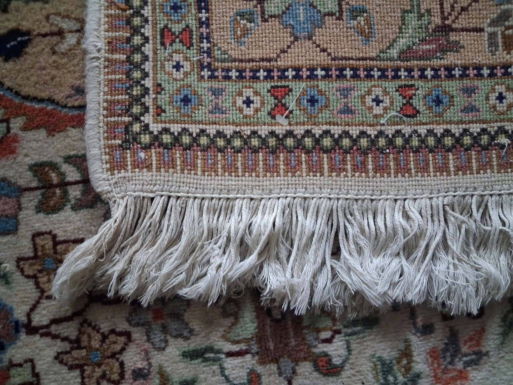 Handmade Tabriz Persian rug 300x203cm