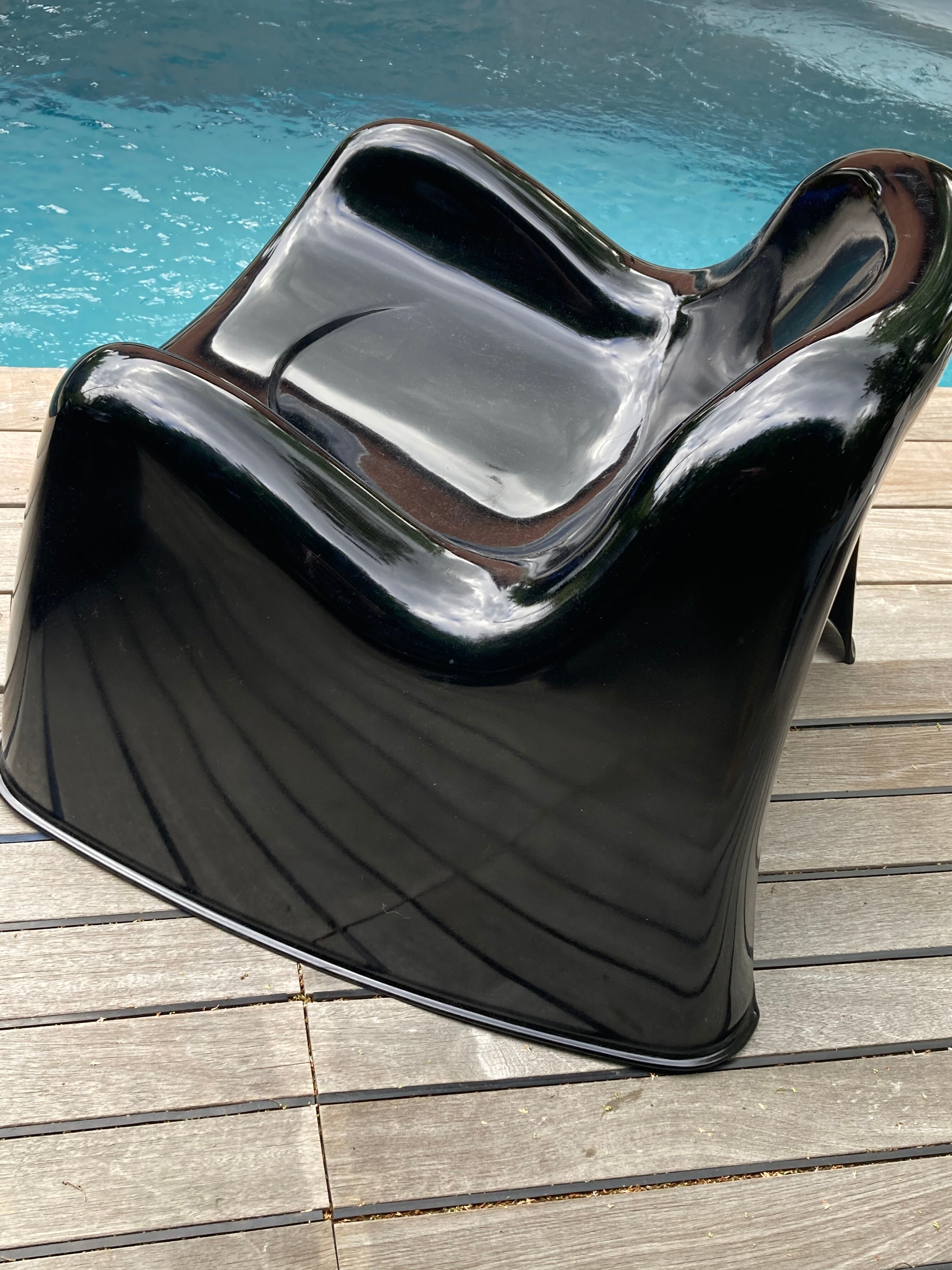 Toga armchairs by Sergio Mazza