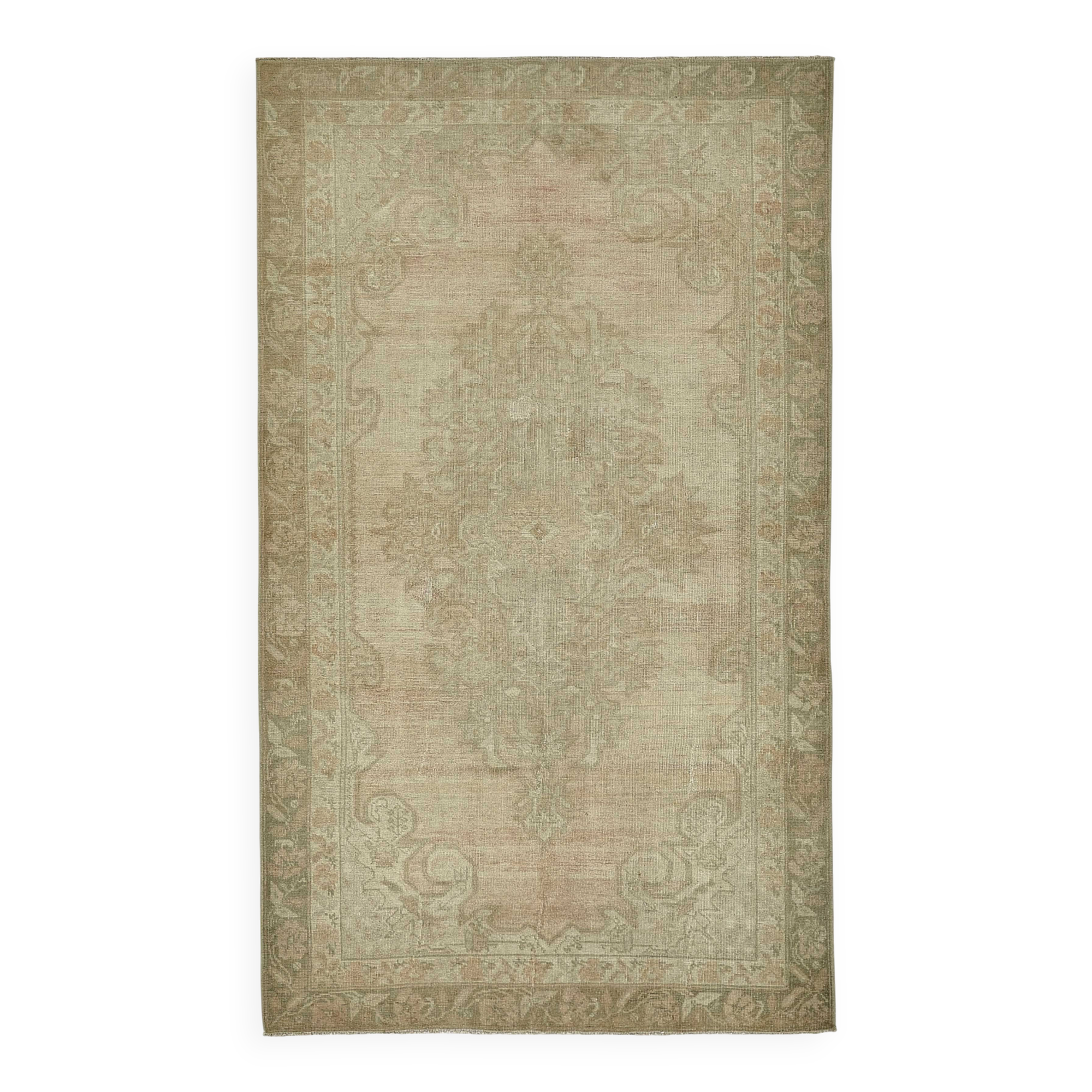 Turkish Vintage Anatolian Rug 119 cm x 197 cm