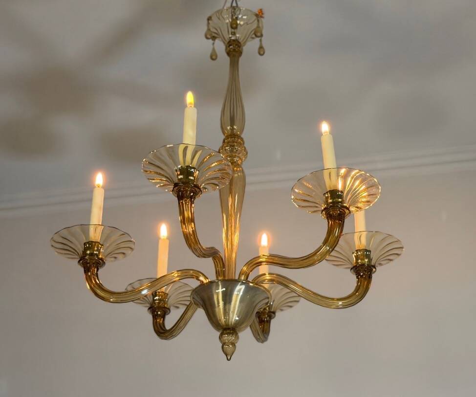 Venetian chandelier in gilded Murano glass by Venini circa 1920, 6 light arms.