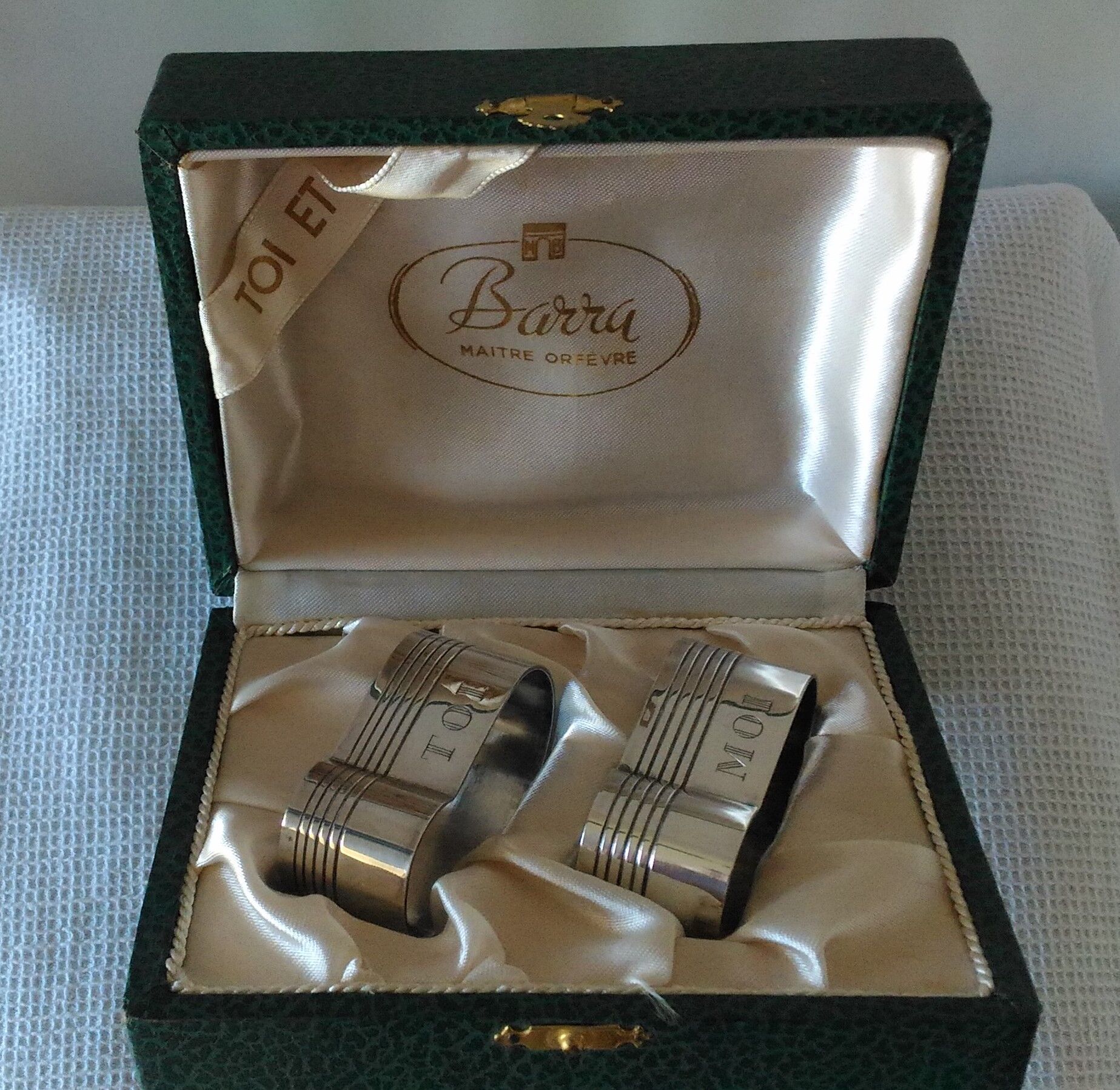 Duo of silver metal towel rings Art Deco style