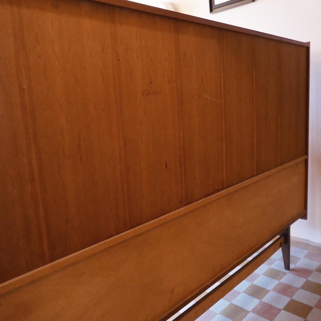 Enfilade haute pieds compas