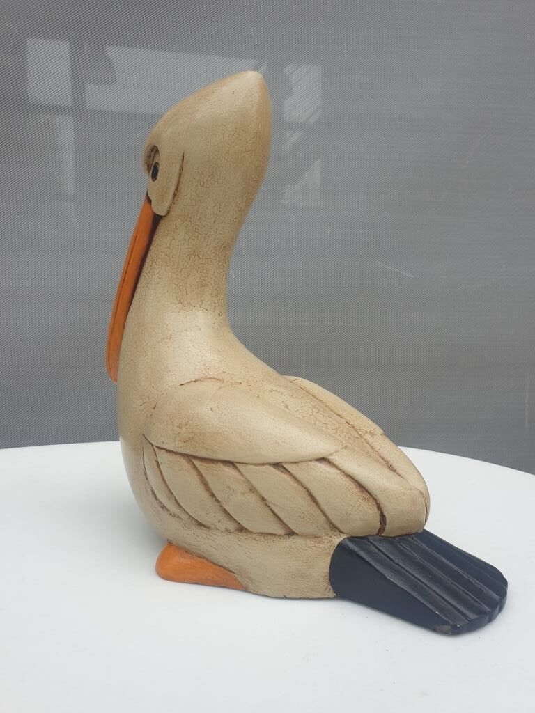 Pélican bois peint