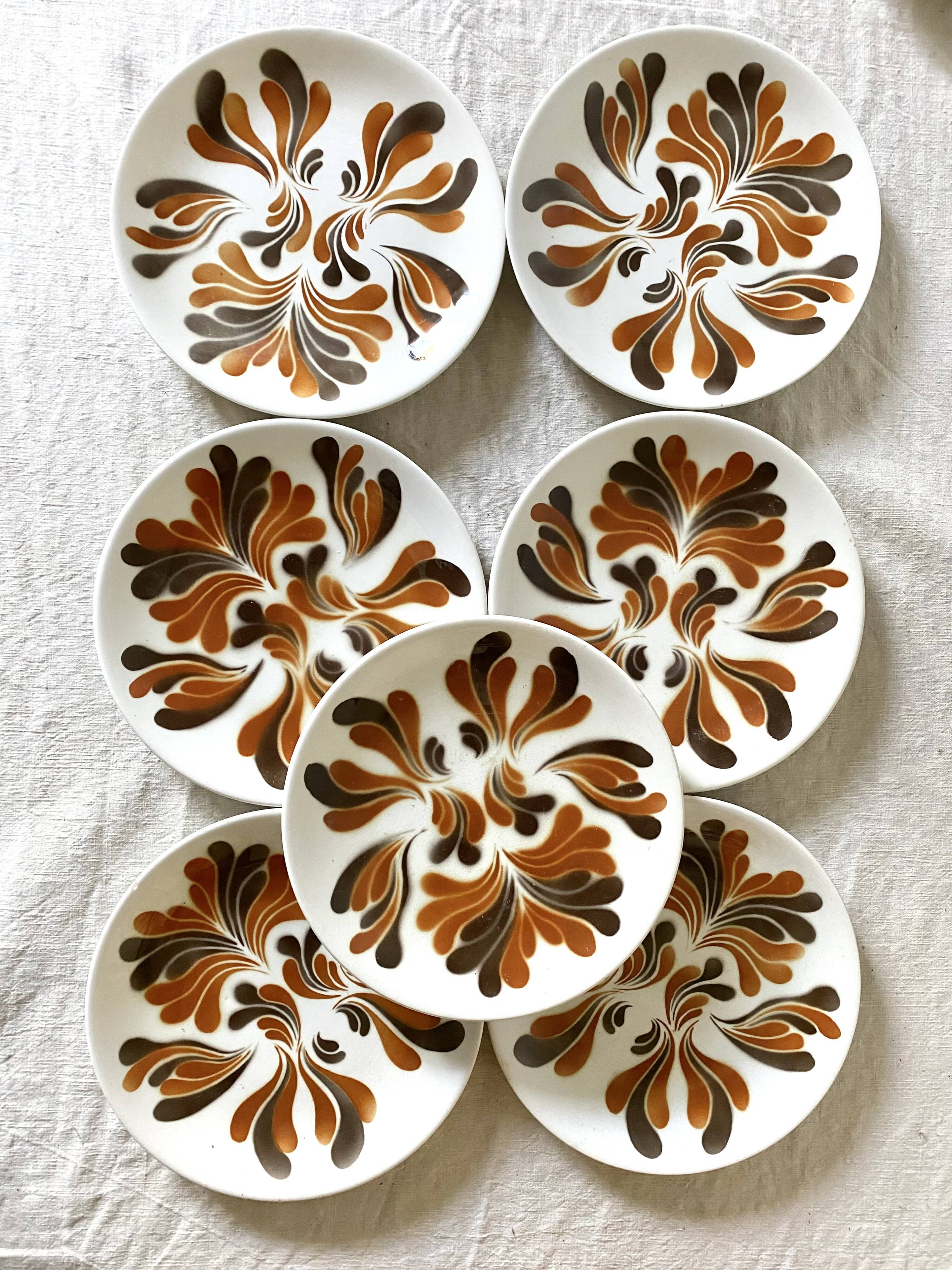 Vintage 20-piece service, deep, flat and dessert plates