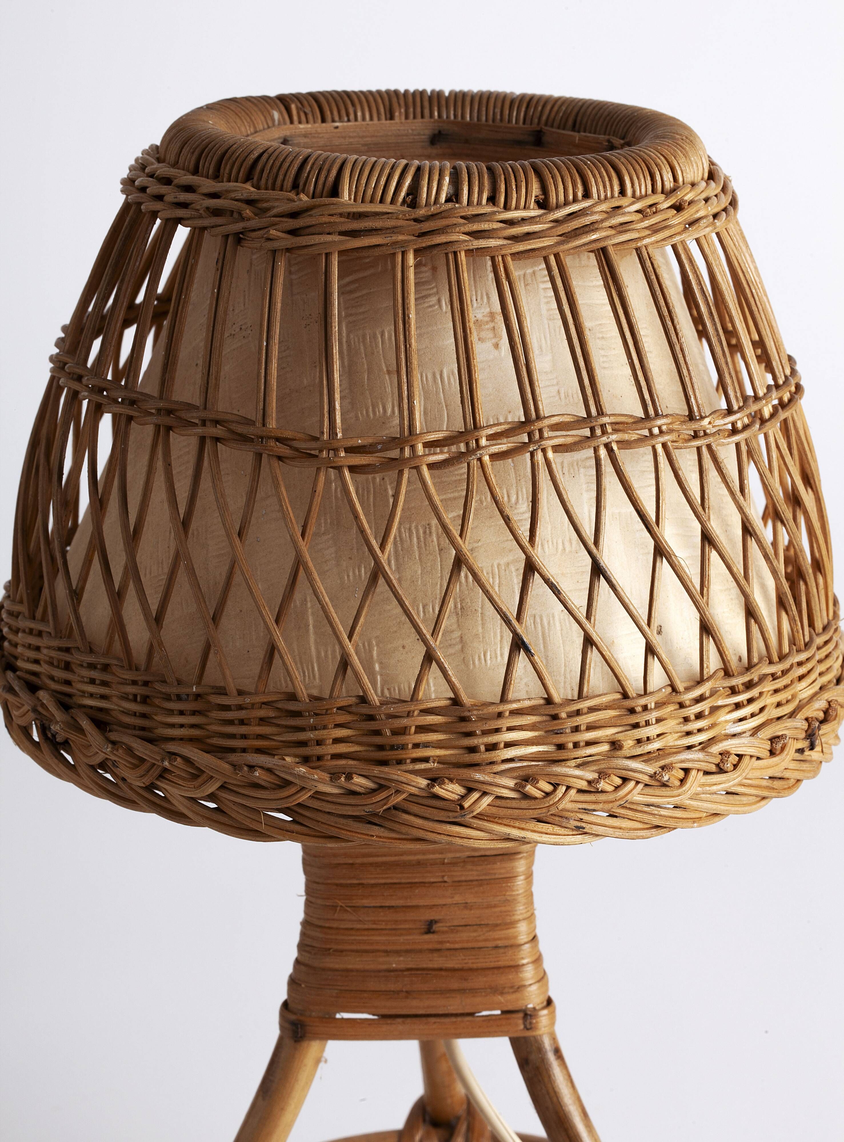 rattan lamp