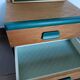 Table de chevet / Meuble d'appoint vert canard et bois – Style Scandinave
