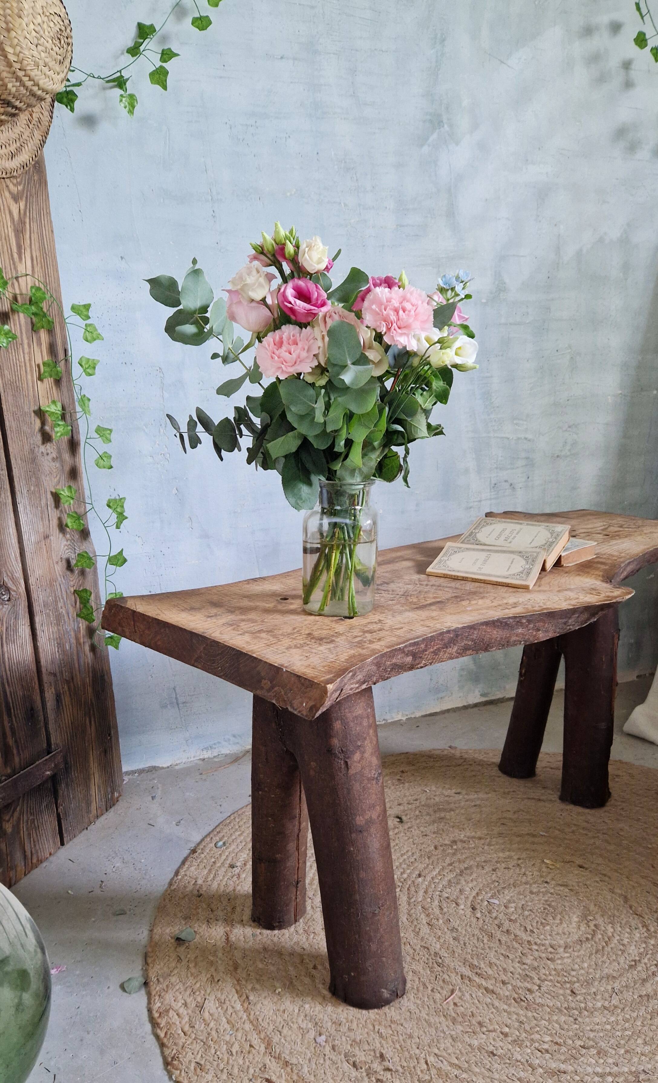 Nice brutalist wooden bench.