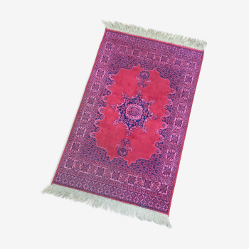 Tapis velours ras inspiration orientale 108 cm X 67, 5 cm