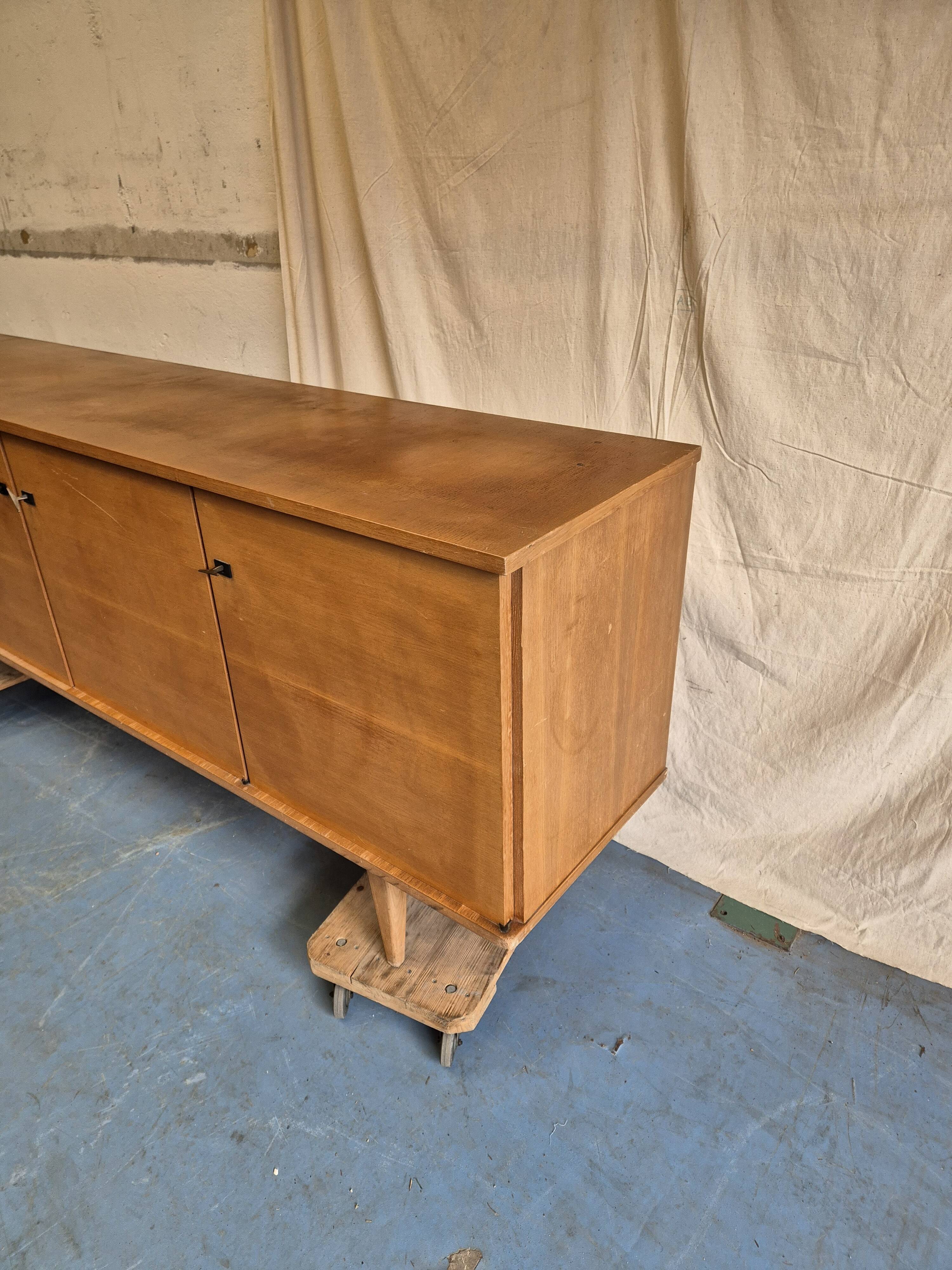 Sideboard