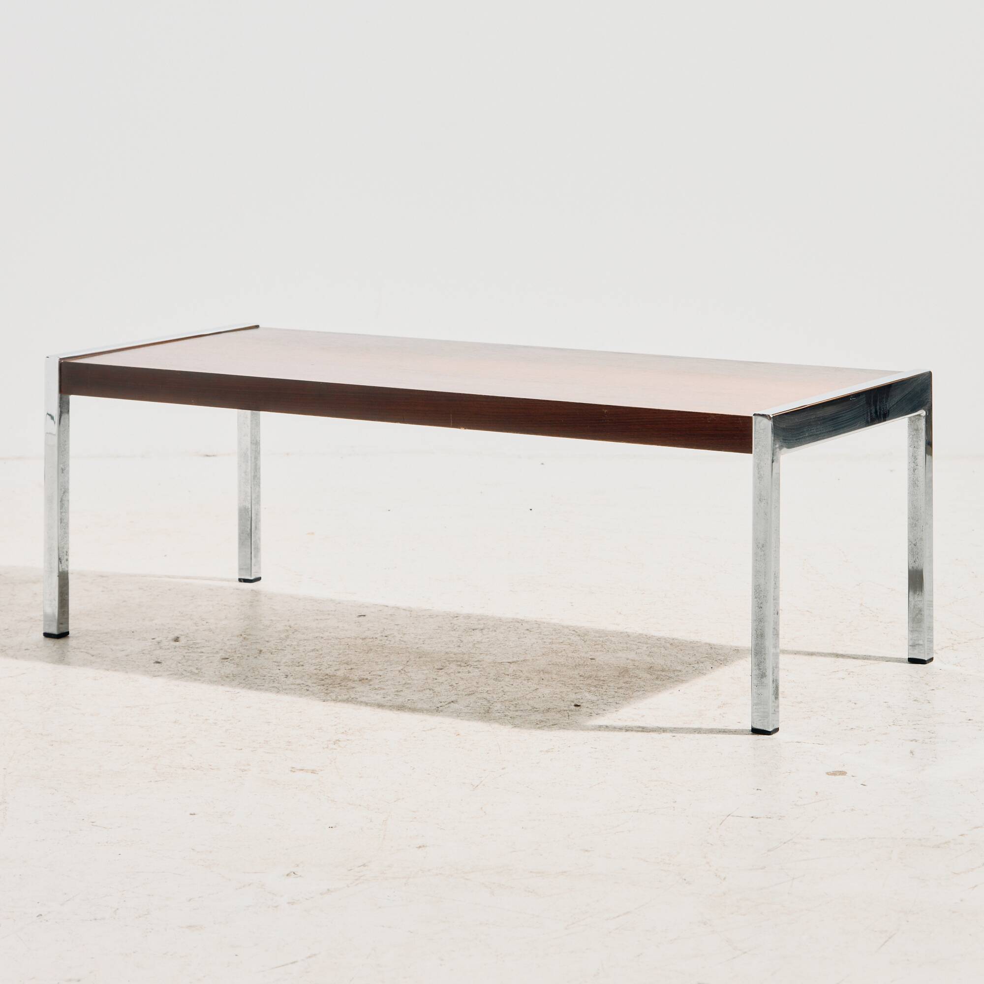 Table basse en palissandre par Trevor Chinn et Ray Leigh pour Gordon Russell