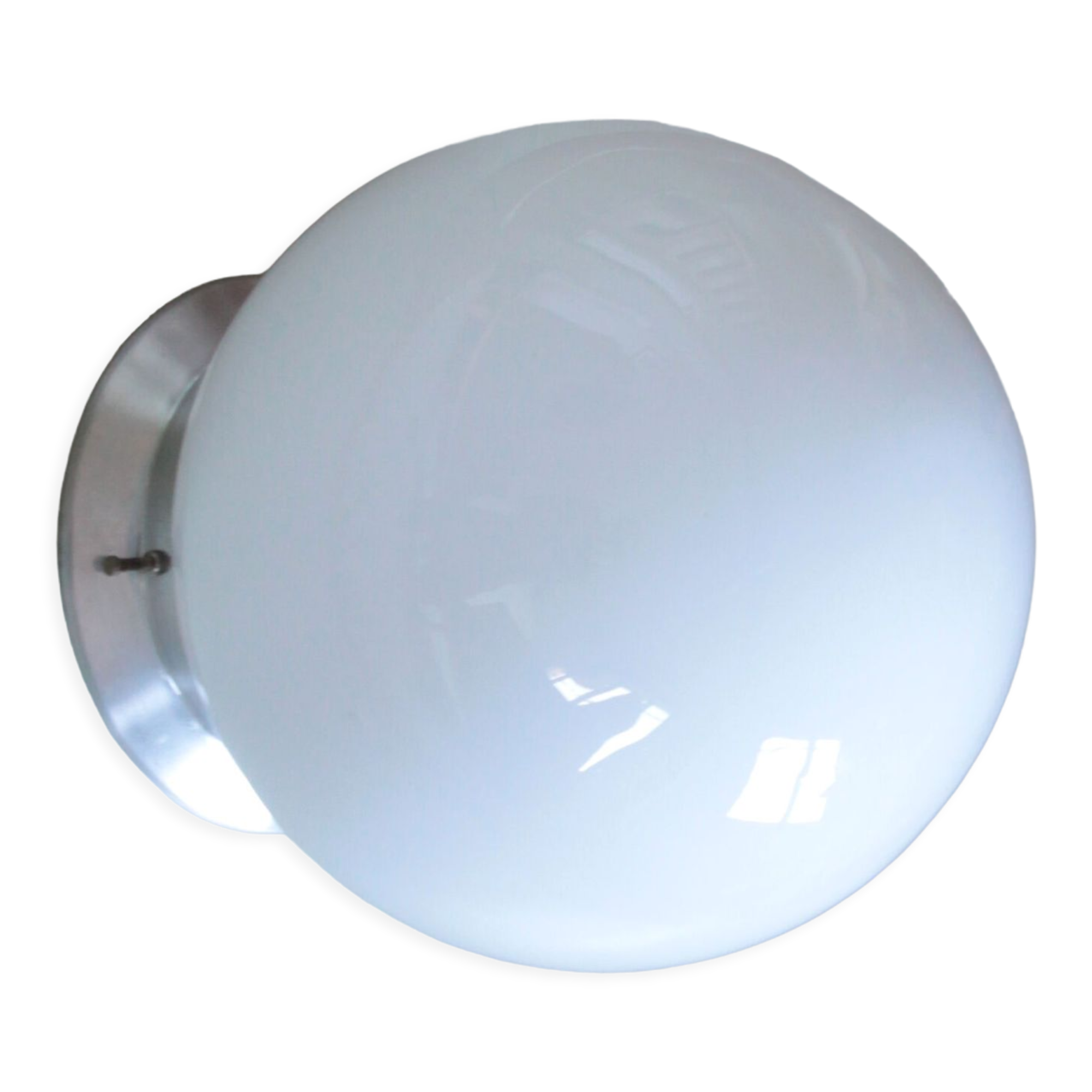 Applique murale ou plafonnier ancien globe en verre opaline blanc base aluminium 1950 1960 vintage