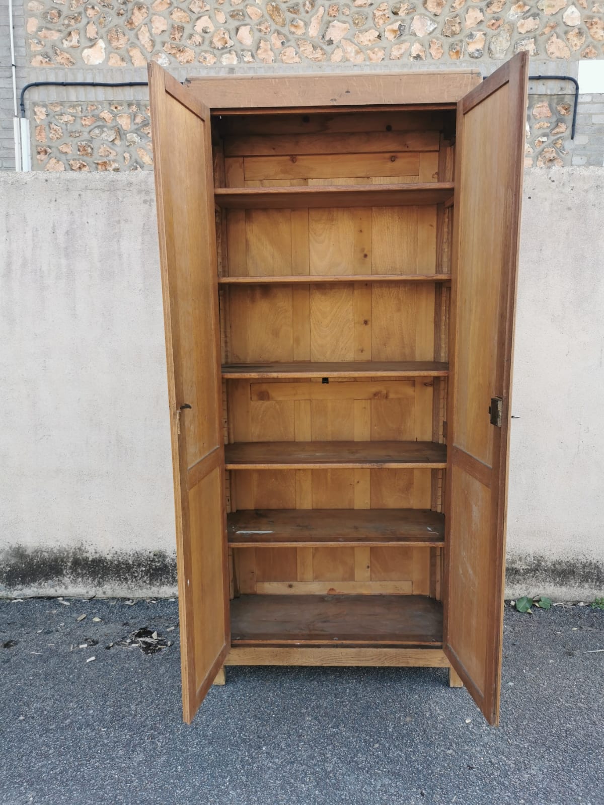 Parisian oak cabinet