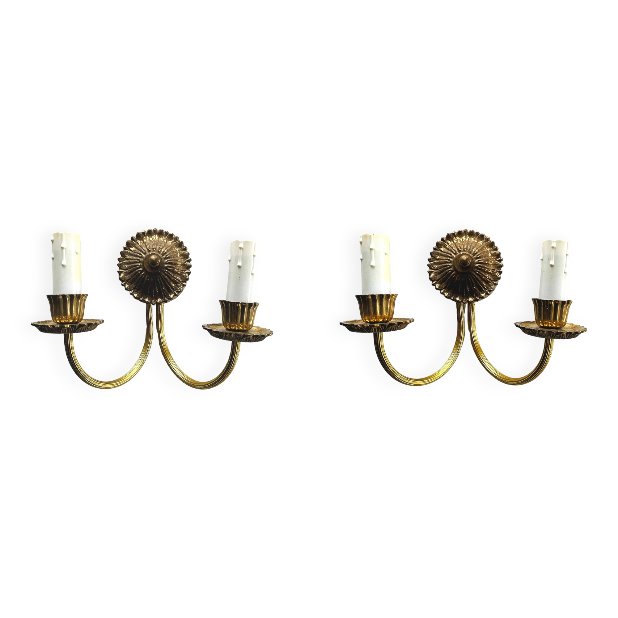 Pair of Louis XVI style wall lights. Vintage 50s