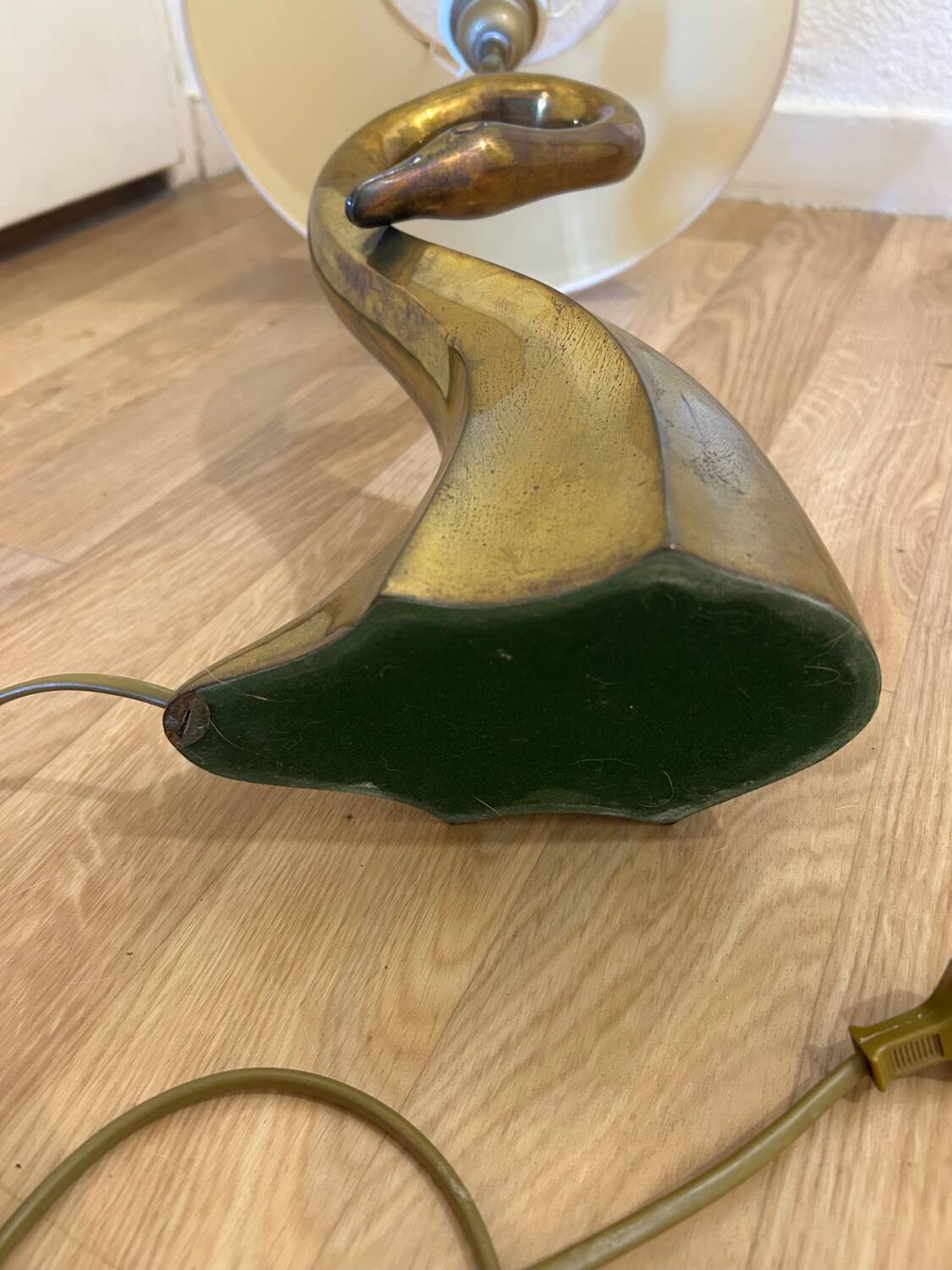 Lampe de table, sculpture cygne, par Regina, Italie 1970