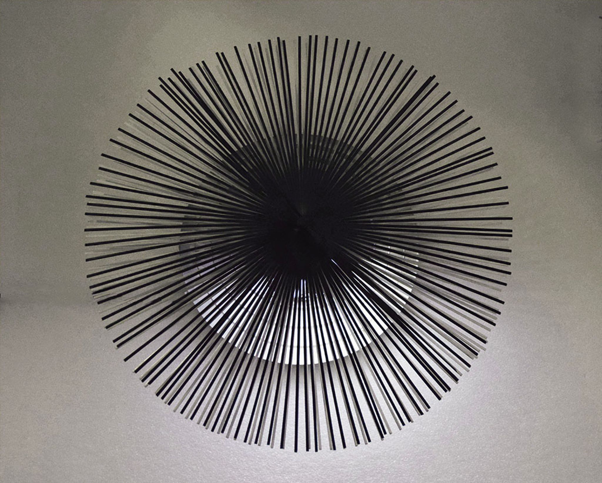 Lumina 'Helios' wall lamp design Riccardo Blumer, 1980s