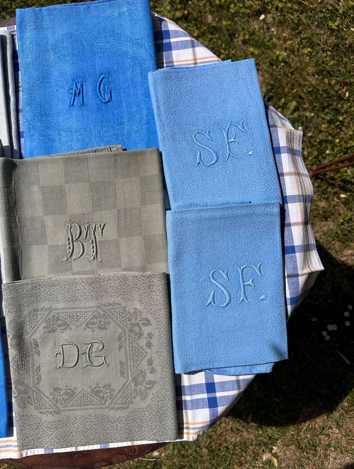 Old Mismatched Dyed Napkins - set of 8 - Embroidered Monograms