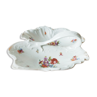 Plat ansé en porcelaine fleuri  décor fleurs