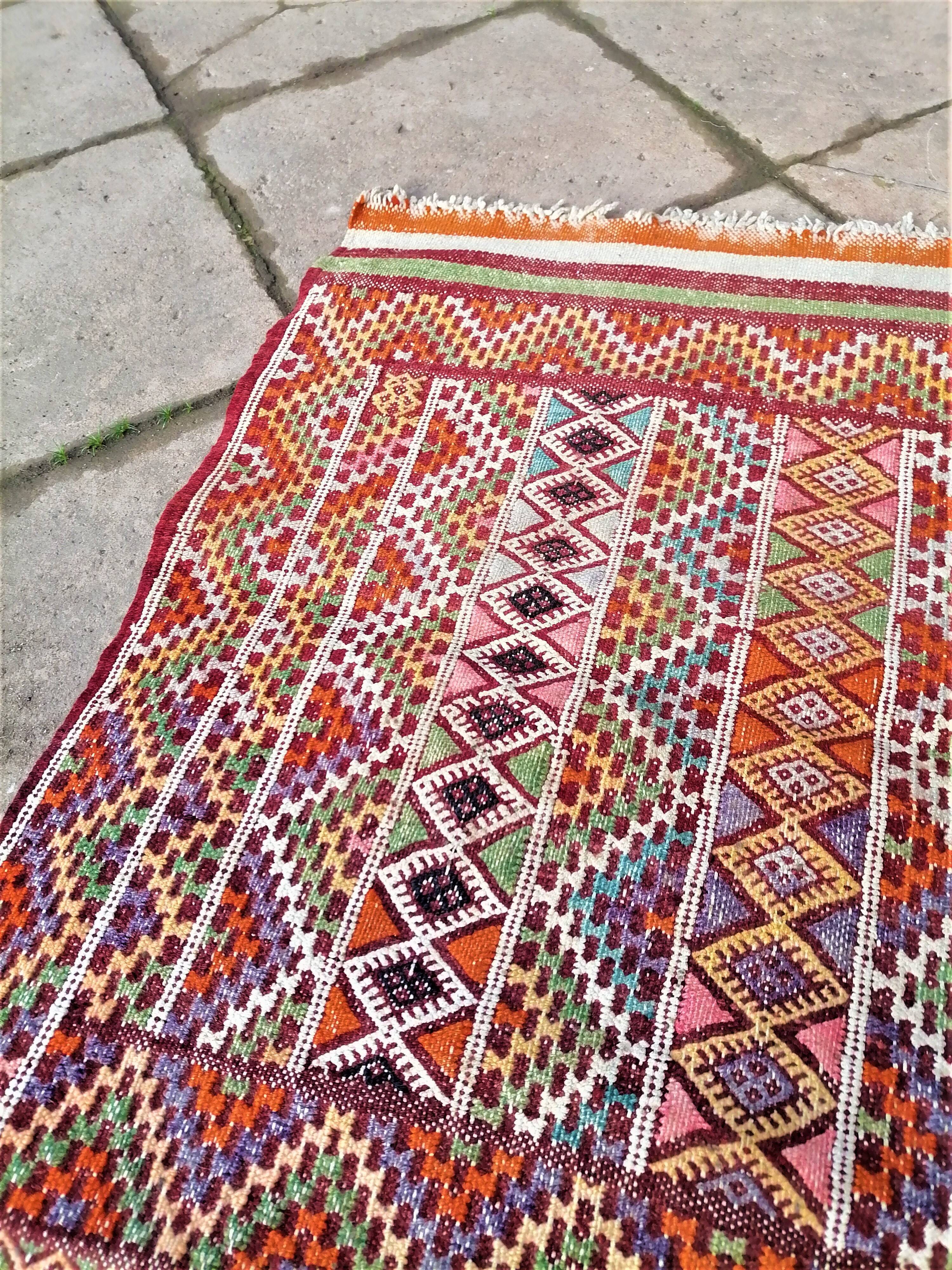 Old kilim handmade wool oriental rug - 150 x 81cm