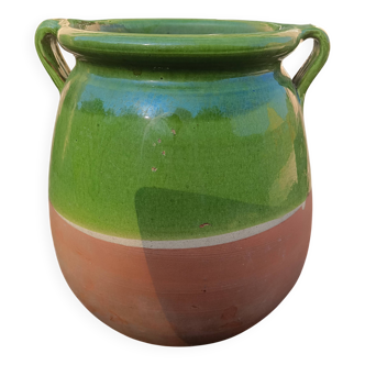 Mediterranean pot in green half-glazed terracotta.