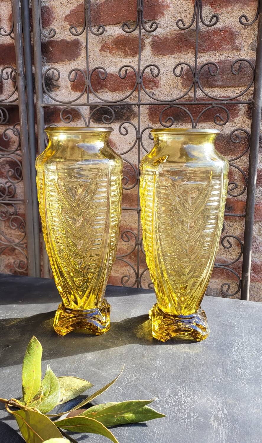 Pair of Art Deco vases in amber moulded glass