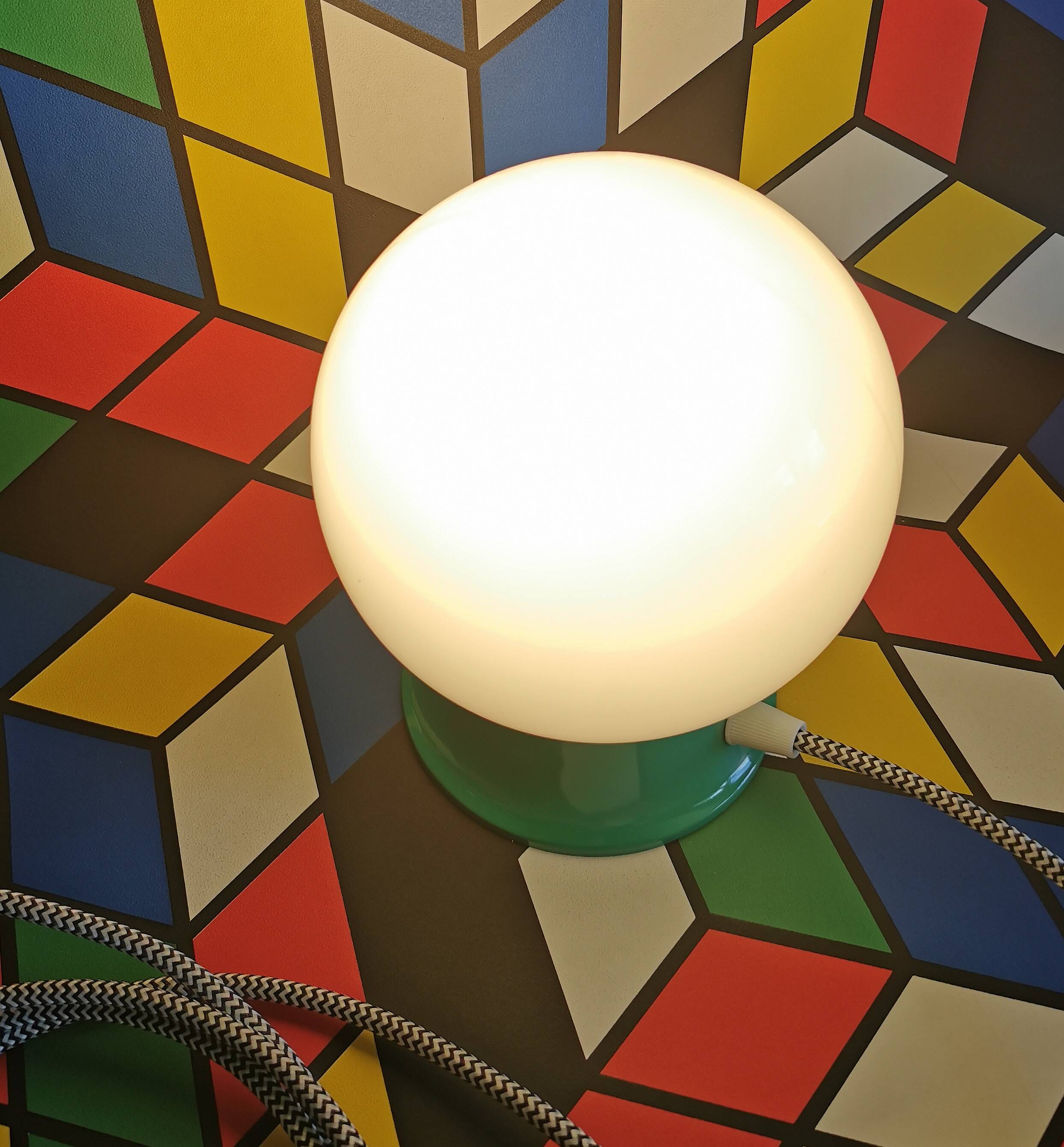 Vintage white opaline living room bedside desk lamp "Green"