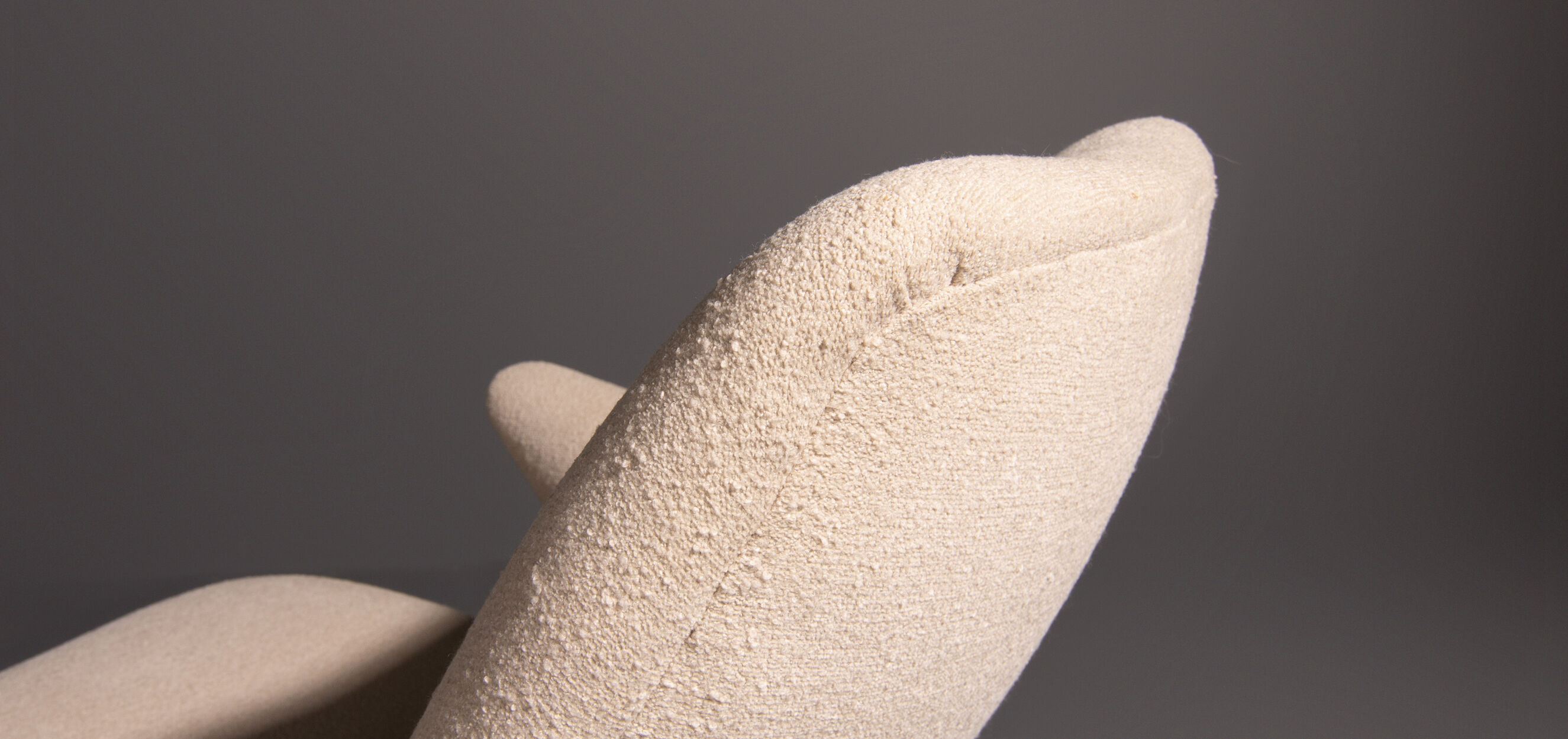 Pinguïn armchair by Theo Ruth produced by Artifort