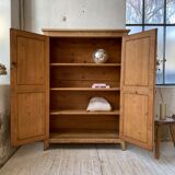 Wooden cabinet cuttery