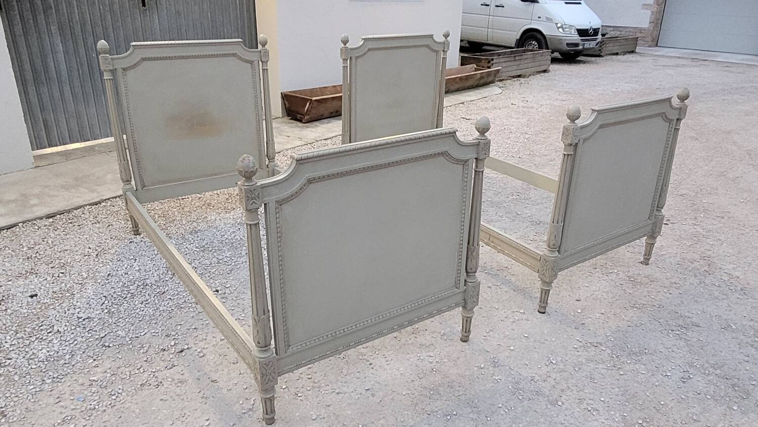 Pair of antique Louis XVI style beds with patina - 1900s