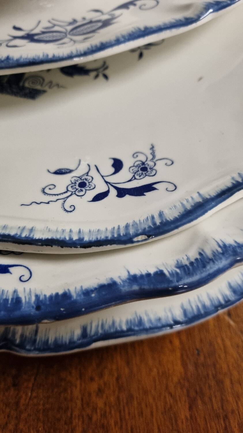 Sarreguemines pie dishes and salad bowls