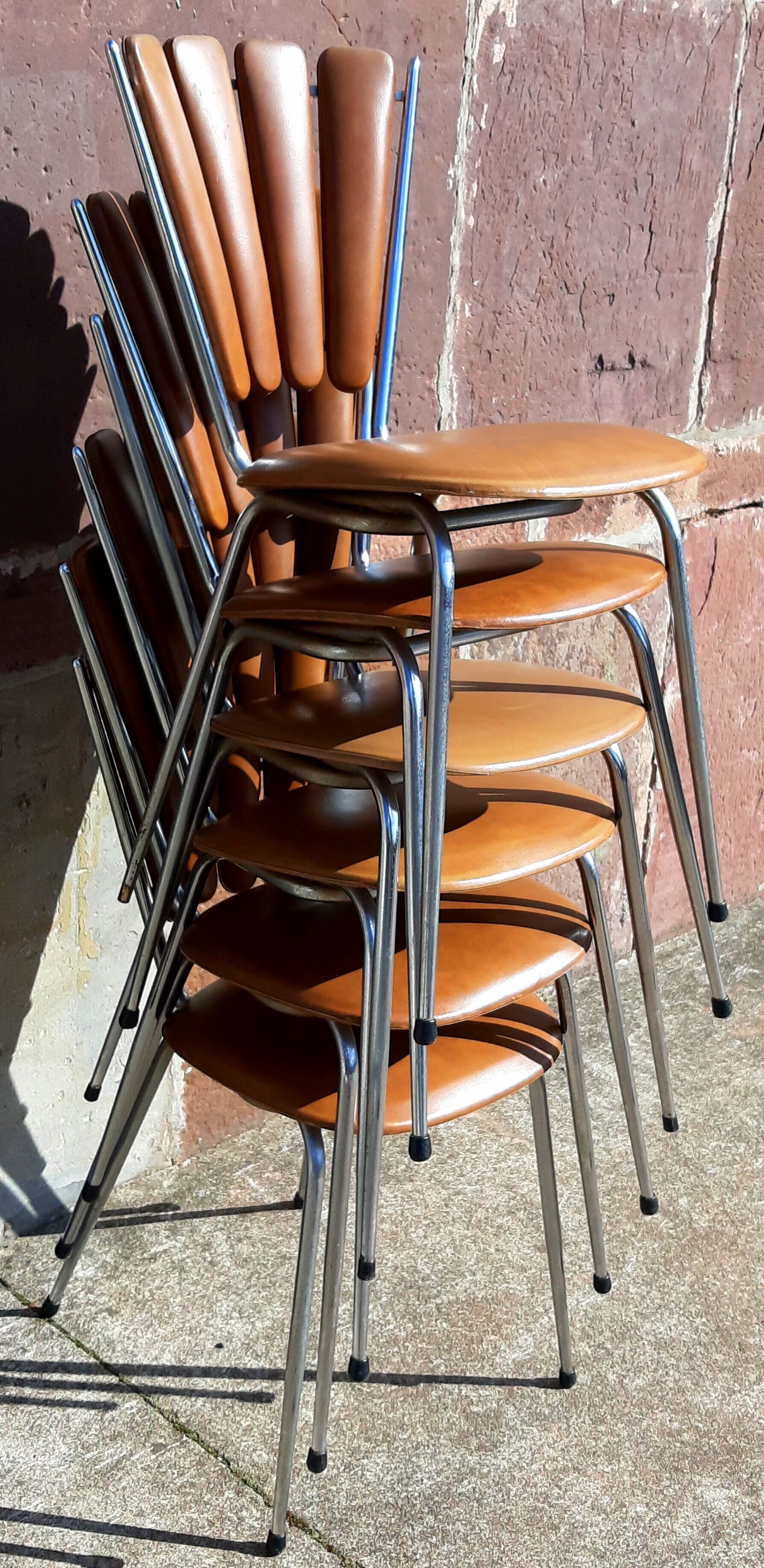 Lot de 6 chaises "pétale" de Soudéxvinyl