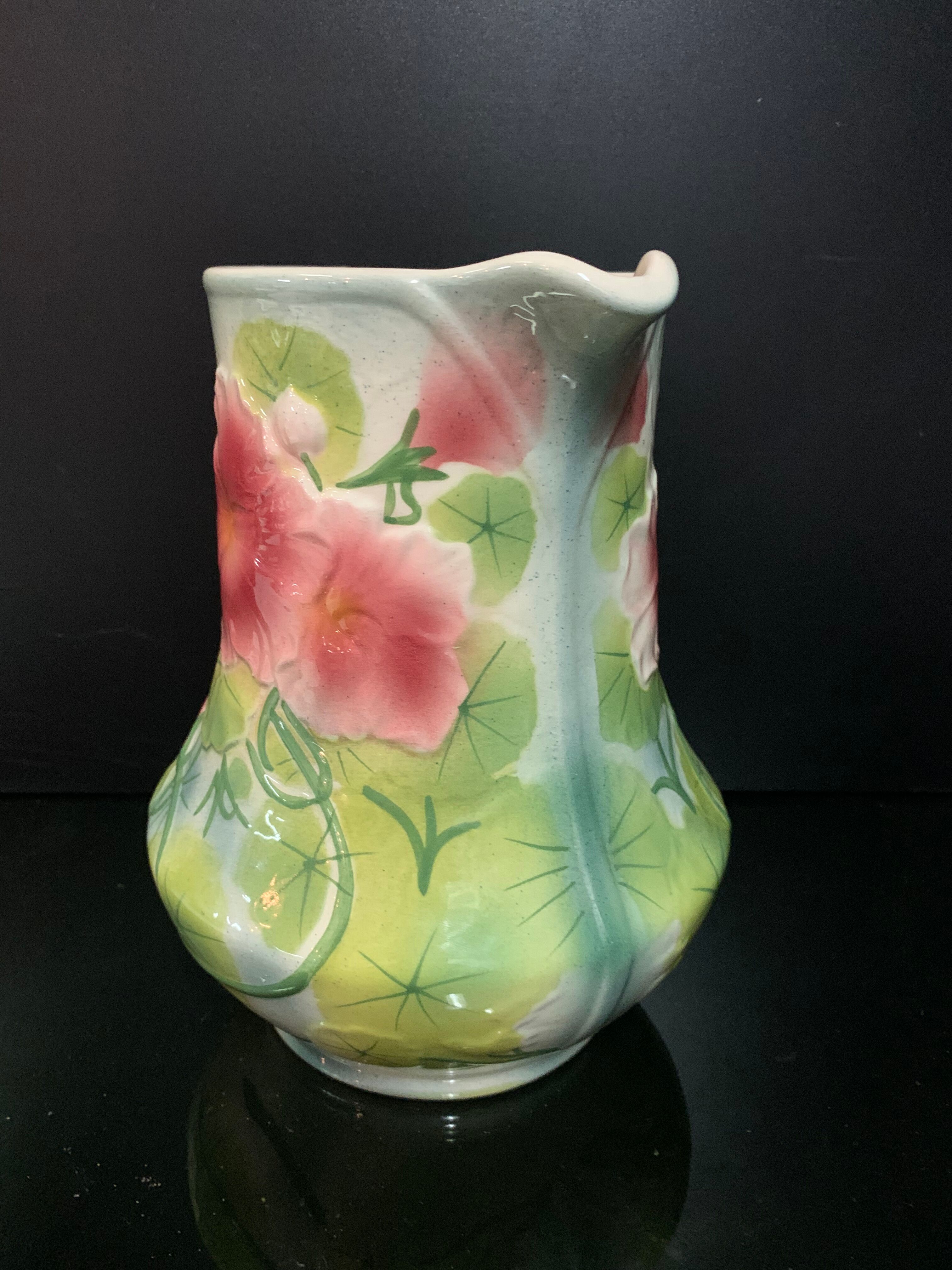 Carafe , pitcher Saint Clément .