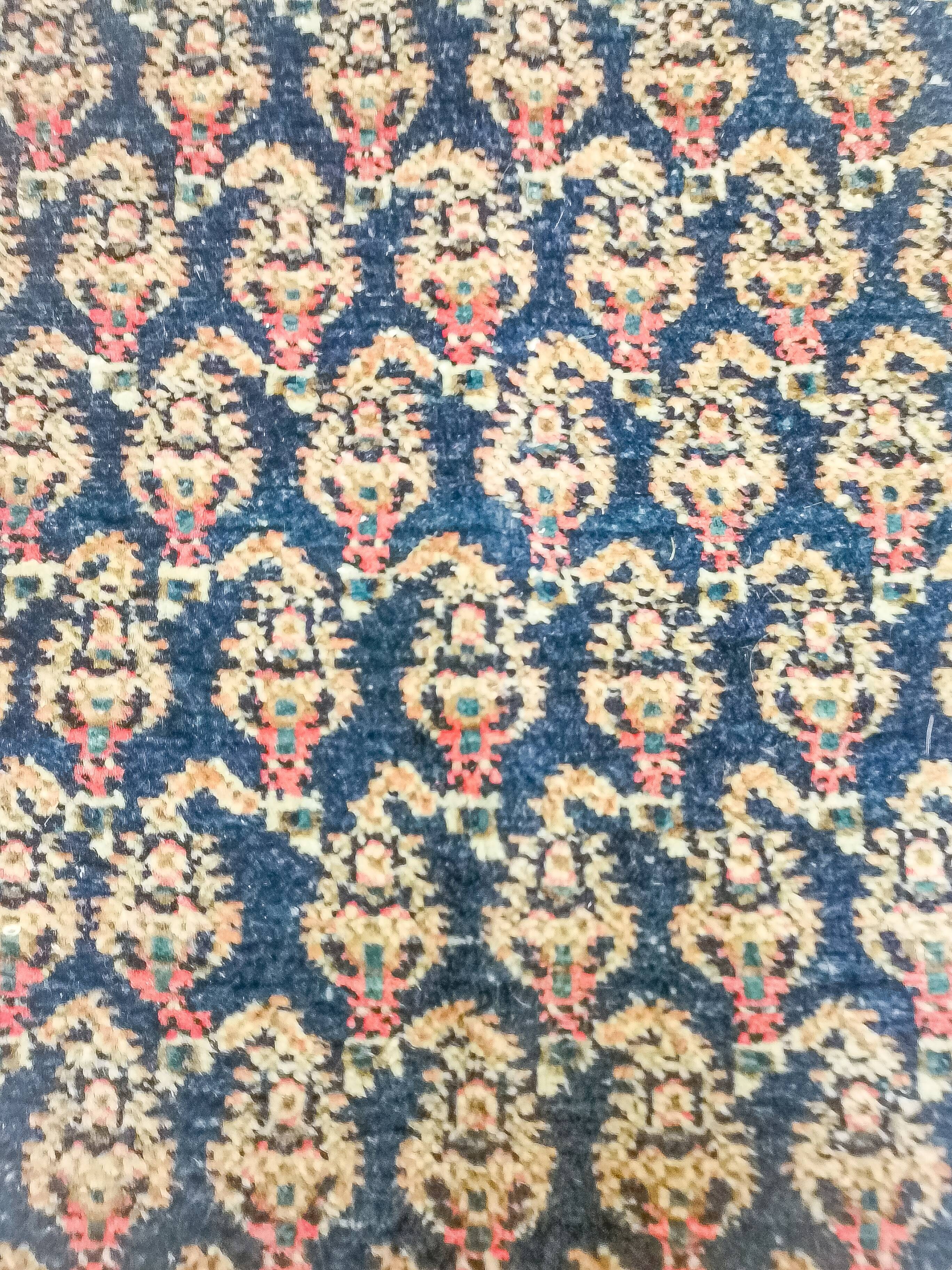 Ancient handmade Persian Oriental rug Myr 1.90 x 1 .40 m