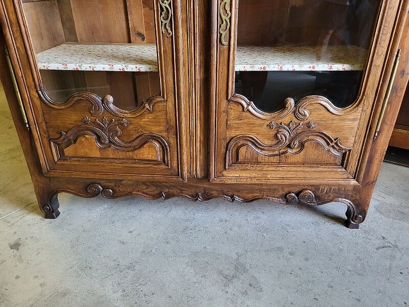 Showcase bibliotheque louis xv in chene of the xix th century