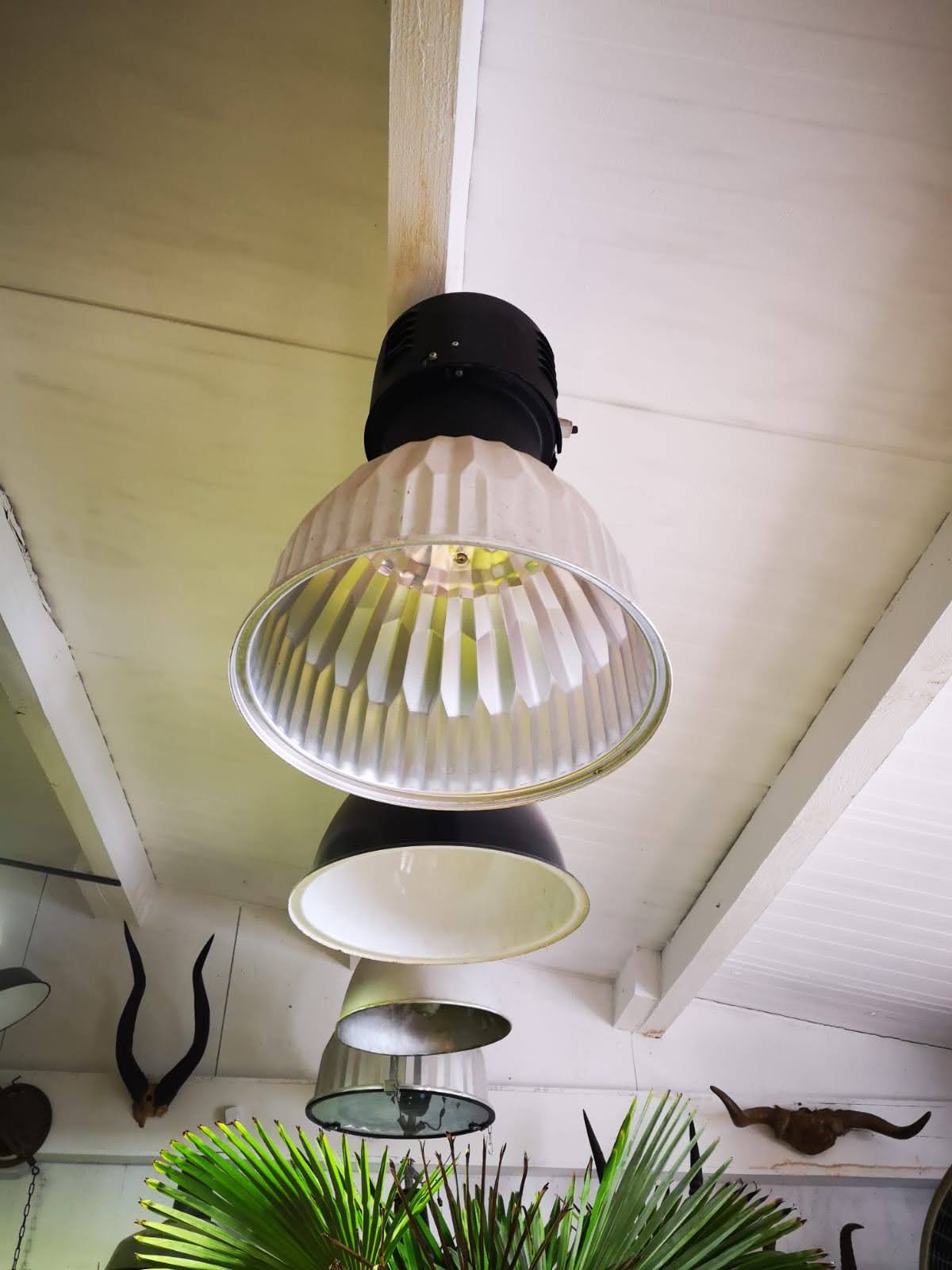 Black and metal industrial hanging lamp