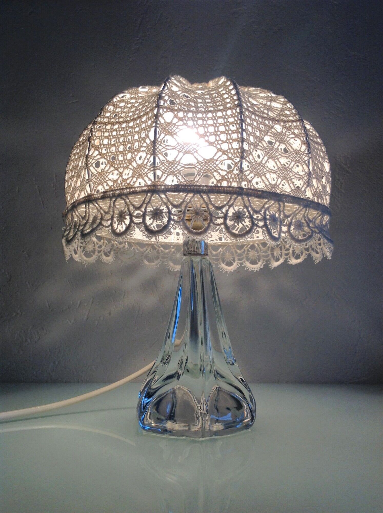 Bedside lamp glass foot and lampshade hook ecru / vintage 60s-70s