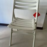 Folding Air Chair par Jasper Morrison éditeur Magis - Chaise pliante design