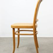 Pair of vintage No. 811 bentwood chairs