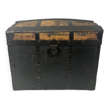 Old trunk